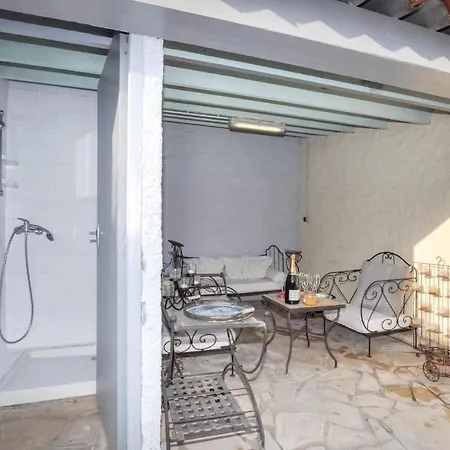Pet Friendly In Casa vacanze Baixas